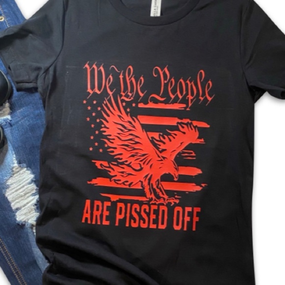 Women’s graphic tee